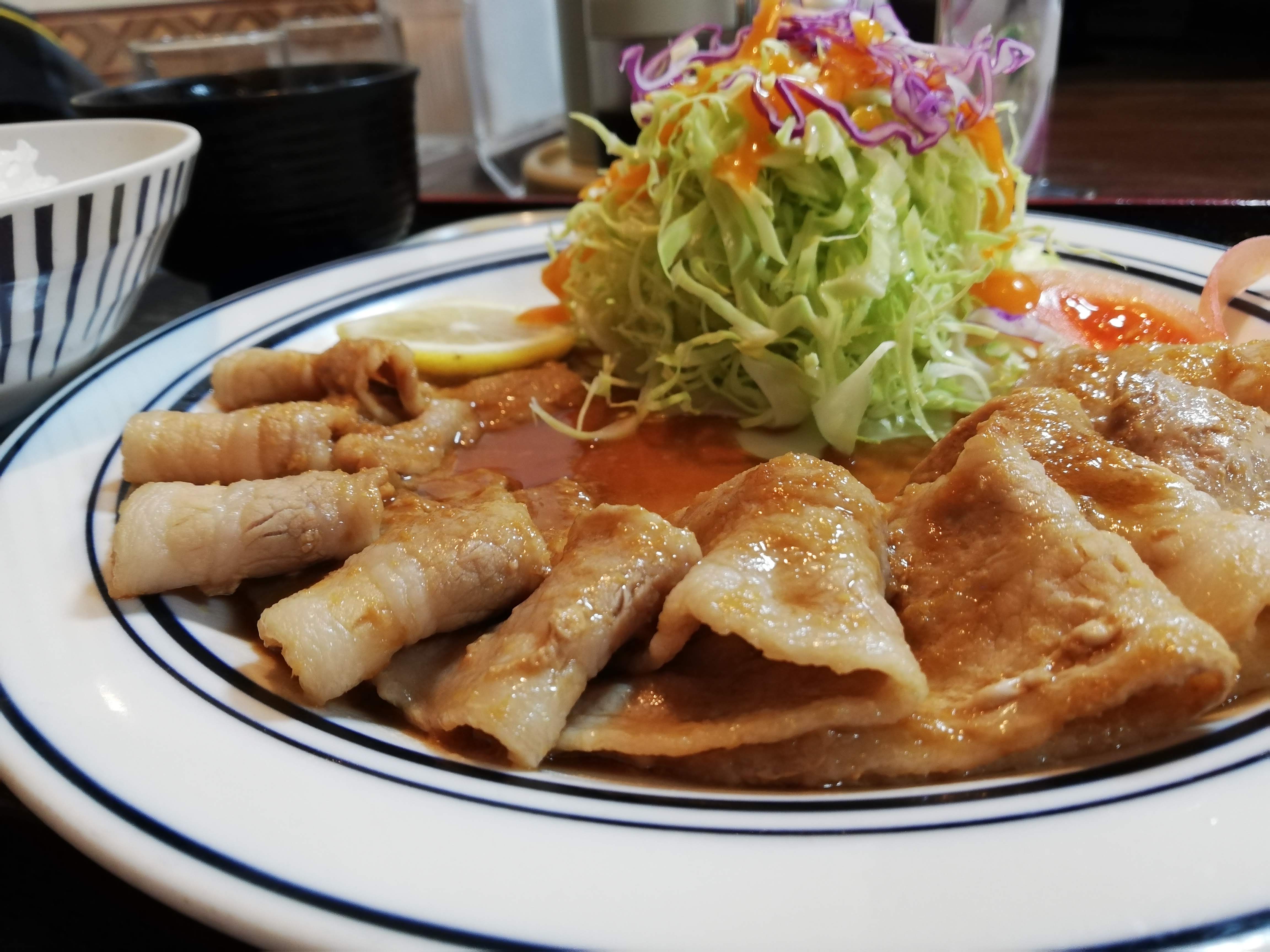 生姜焼き定食写真